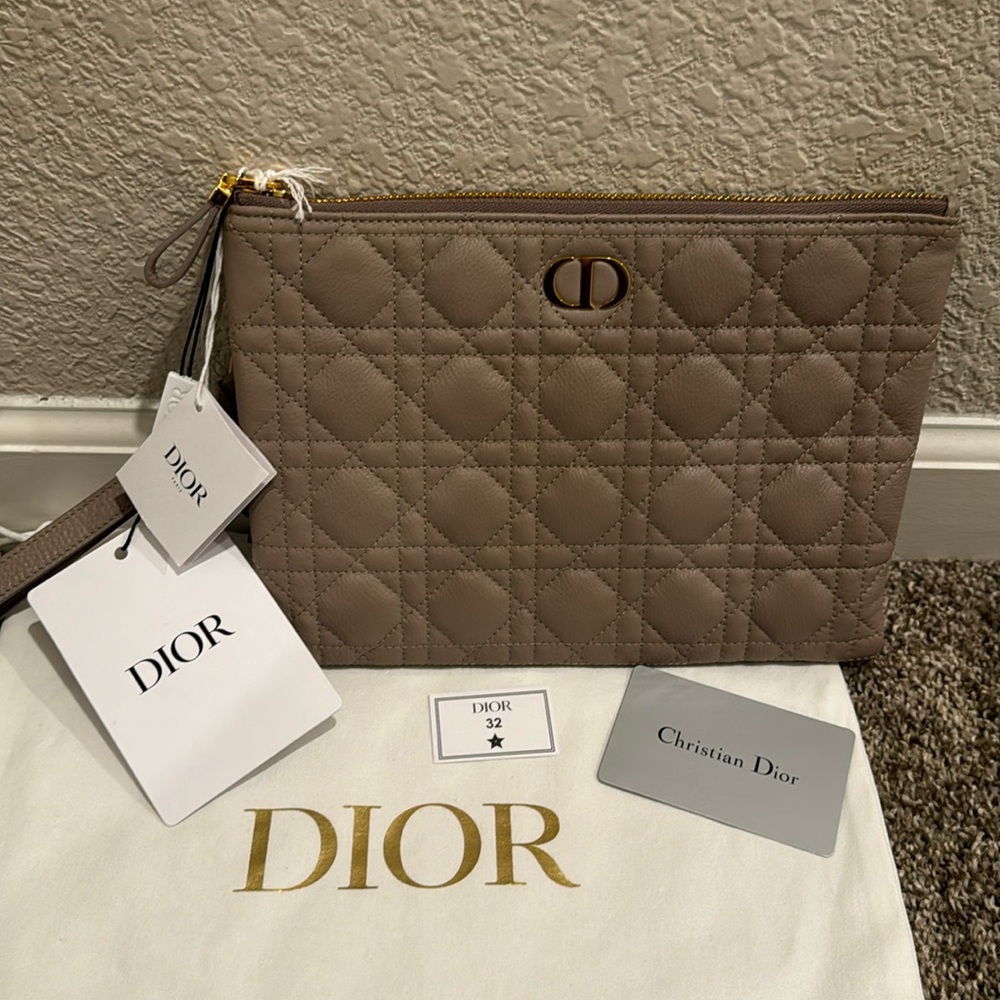 NWT DIOR Caro Cannage Calfskin Leather Pouch Wristlet Clutch in Taupe